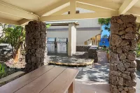 Amazing Views in this 2 Bedrooms/2.5 Baths Condo