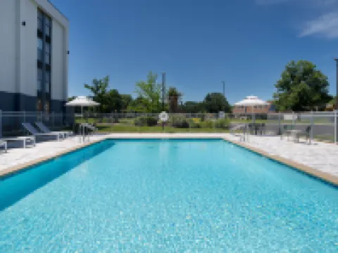 Spark by Hilton Williamsburg Historic Area ウィリアムズバーグのホテル