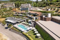 Deville & Spa - piscina