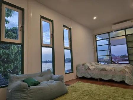 Sabai Sabai House Koh Kret Отели рядом с достопримечательностью «Wat Chonprathan Rangsarit»