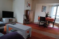 1 Bedroom Apartment in Courbevoie