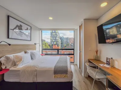 누에베트레스 바이 윈우드 하우스  호텔