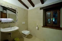 Traditional Stone House 6 Hotels in Buzet