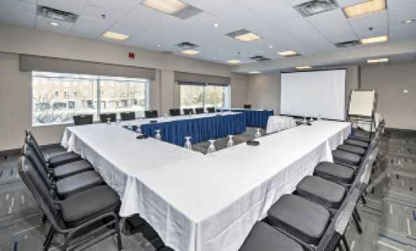 Hampton Inn by Hilton Ottawa