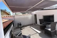 2 Bedroom Private vacation home in Santa Flavia