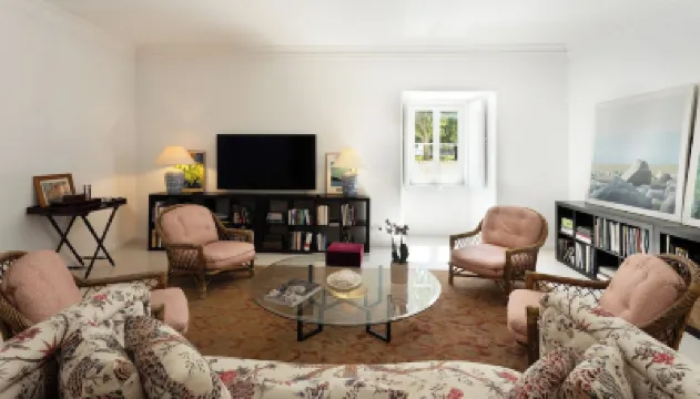 Dream apartment in the heart of a Royal Palace فنادق في 