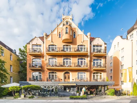 H Villa Herkules Отели рядом с достопримечательностью «Swinoujscie Beach»