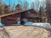 3-bedroom chalet in fabulous Bartlett, wonderful spot close to Storyland - Chalets