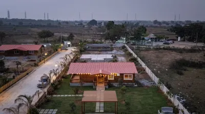 Rustic Wood - The Cozy Nature Escape 칠쿠르 발라지 템플 주변 호텔