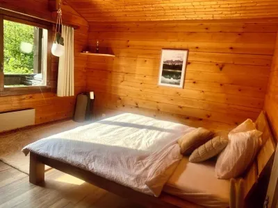 Chalet Shacked - Familienfreundliche Unterkunft in der Aletsch Arena Fiescheralp 주변 호텔