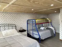 Peaceful & Serene 120 Acre Mountain Farm Retreat