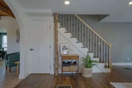 Beautiful 3 bedroom chalet near Keuka Lake