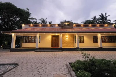 Reunion Ocean Daaffy Hotels near Anyer Beach