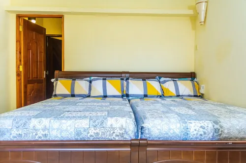 Furnished Holiday home in Diani with swimming pool and private beach