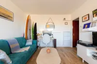 Premium oceanfront apartment. Ideal for couples or small families.