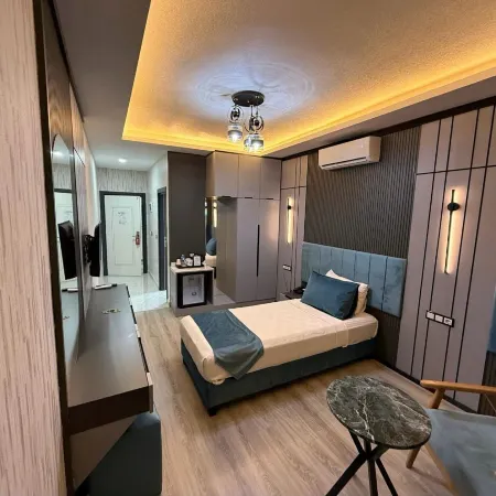 Milena Otel