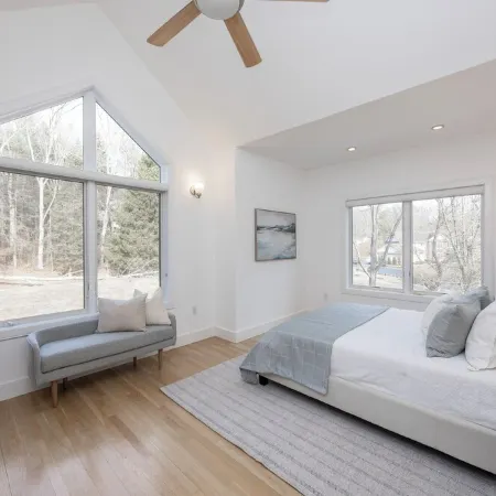 Luxurious 5-bedroom 5.5 bath house with AC, WiFi in charming Chadds Ford