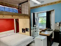 Quintessential Brunswick Retreat great location Hotels in Brunswick