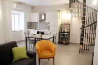 Giolo House - recently renewed apartment Hotels in Loreto