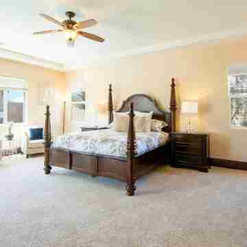 4000 SQ FT 5bedroom/3 BATH, SALT, POOL/SPA, WiFi and AC, COACHELLA, Indio Rooms