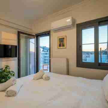 Athens Panorama Penthouse by the Acropolis Rooms