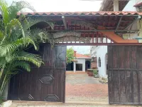 Rancho Guadalajara 2BR Beach Retreat w/ AC – Near El Tunco & Punta Roca