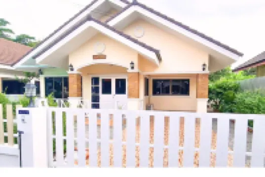 Perfect Home  15 mins from airport. โรงแรมใกล้วัดเจดีย์เหลี่ยม (กู่คำหลวง)