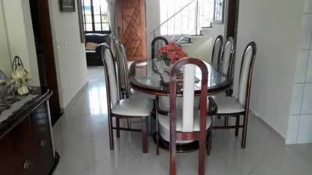 Spacious house with a high standard near the beach! Отели рядом с достопримечательностью «Foz do Rio Guaratuba»