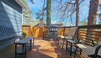 Private Atlanta Tiny House with Mini Golf Course