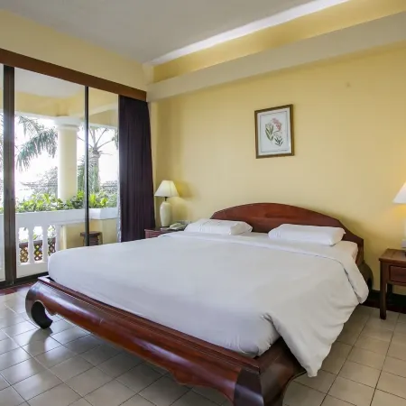 Mae Pim Resort Hotel