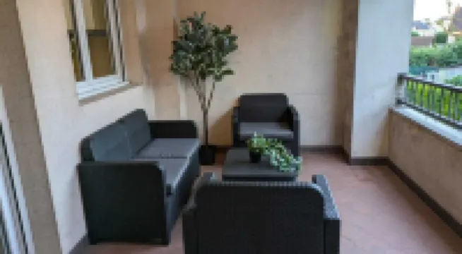 Évasion - Orly à 12 Minutes de Paris. Bel Appartement au Cœur de Orly 帕艾維坡斯特酒店