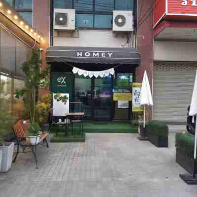 Homey-Sleepy Don Mueang Airport Hostel Hotel Exterior