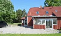 Cozy Swedish House with Fireplace, Sauna, Winter Gardens, Wlan New!!! Hotels in Biendorf