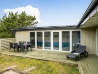 "Yorik" - 800m from the Sea Hotels in Hvide Sande