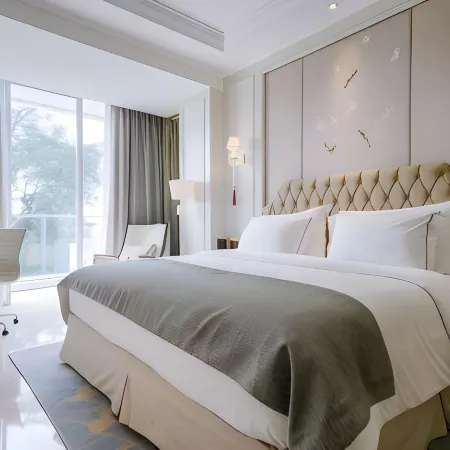 Art Deco Luxury Hotel & Residence Отели рядом с достопримечательностью «Плавучий рынок»
