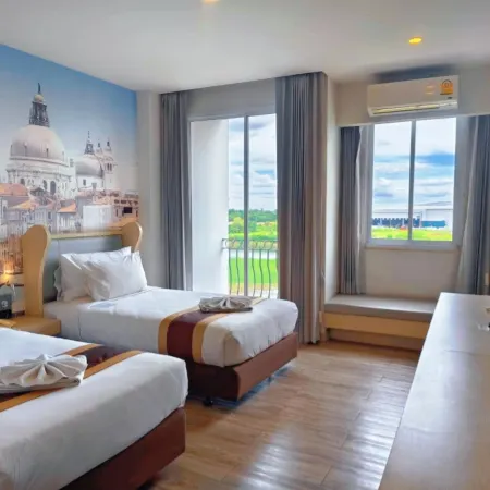 Bright Hotel