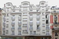 Hôtel Ambassadeur Hotels in Épinettes