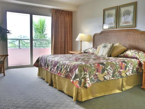 Castaways Resort and Suites - Baarit