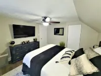 Comfortable, Convenient, & Spacious 3 bedroom home Hotels in Elyria