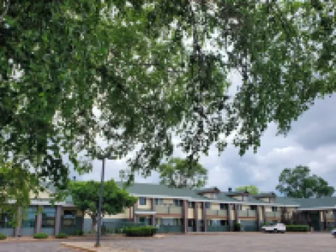 River Hill Inn & Suites Hotels in Hudson