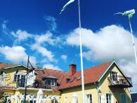 Kivikstrand Badhotell Hotels in Simrishamn N