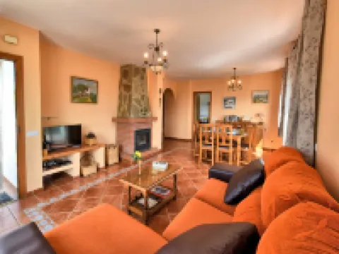 Lopera Cave Apartment with View