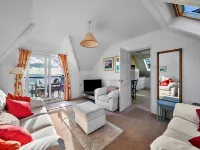 Apartment in Salcombe with Stunning Sea Views