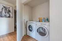 3BR | Balcony, Views, Gym | Bellevue | Sophari B