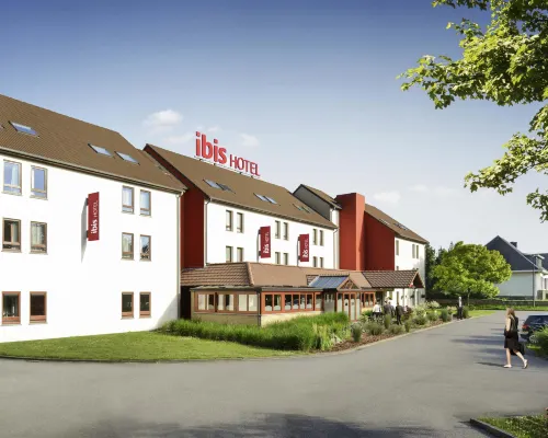 Ibis Charleroi Airport Brussels South Hotels near Gosselies