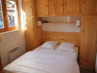 Apartment with hot tub in Chatel