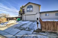 Cozy 2-bedroom house in Reno near UNR - Sleeps 7 Hotels in University Reno