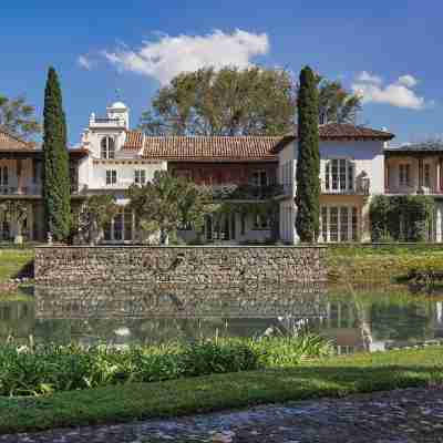 Villa Bokeh Relais & Châteaux Hotel Exterior