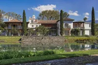 Villa Bokeh Relais & Châteaux Hotel a 