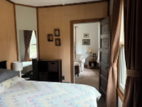 Cozy & Comfortable 1Bd Cabin in Nederland ~ Walk to Downtown